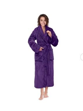 Plush Long Shawl Collar Bath Robe in Deep Purple